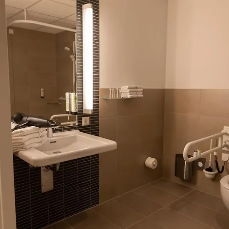 Sporthotel Treff Punkt Wiesbaden Extérieur photo