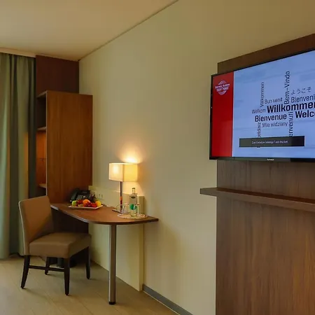 Sporthotel Treff Punkt Wiesbaden Extérieur photo